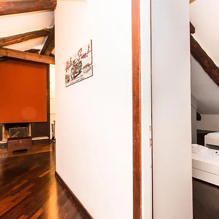 Cenisia Attic Apartment Turin