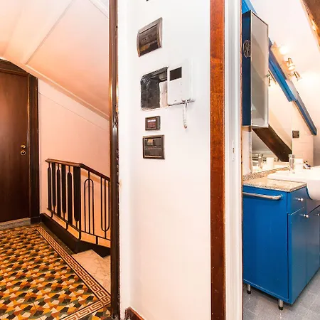 Cenisia Attic Apartment Turin