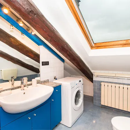 Cenisia Attic Apartment *